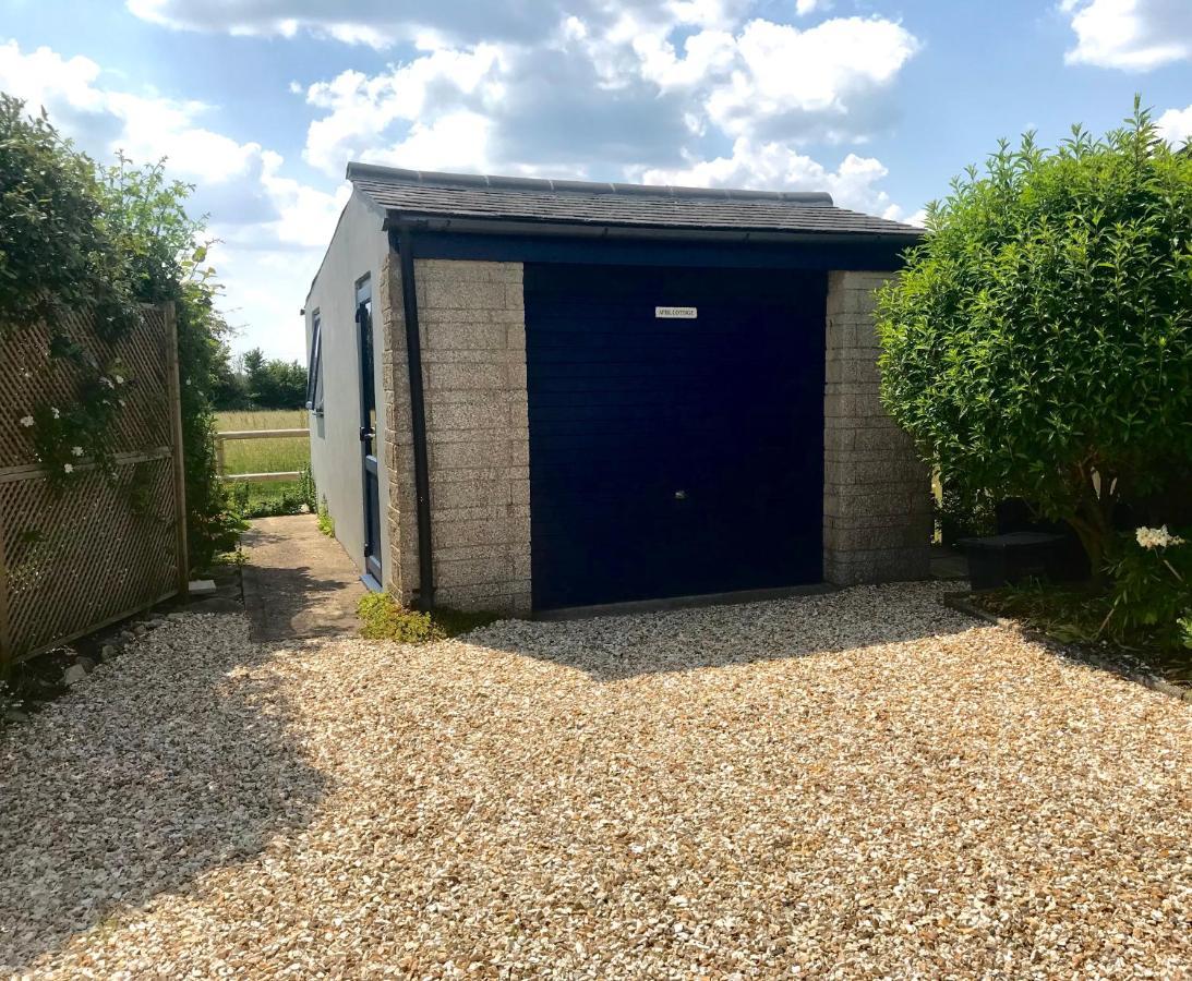 Charming Modernized Country Cottage Near Mere, Wiltshire Mere  Esterno foto